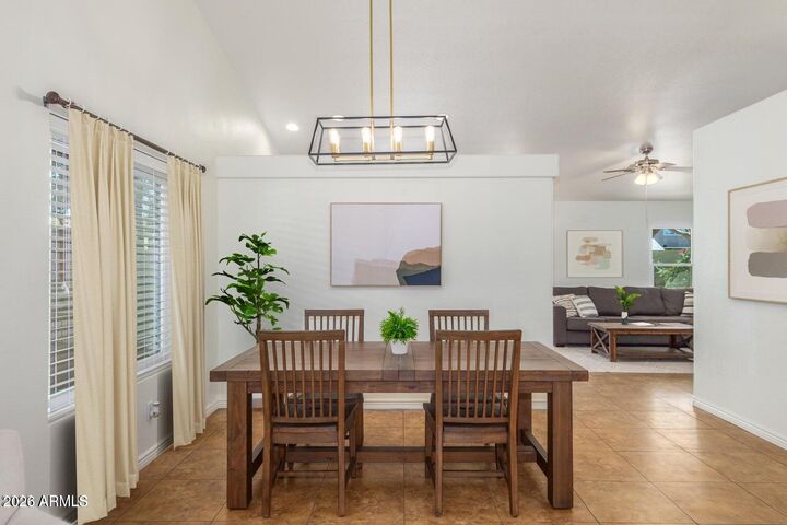 Property Photo: 941 W Hudson Way AZ 85233