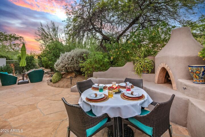 Property Photo:  7130 E Sienna Bouquet Place  AZ 85266 