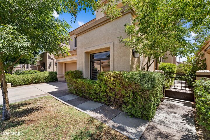 Property Photo: 8100 E Camelback Road 101 AZ 85251