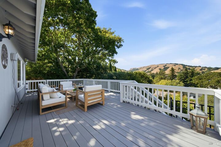 Property Photo:  13 Sutro Court  CA 94947 
