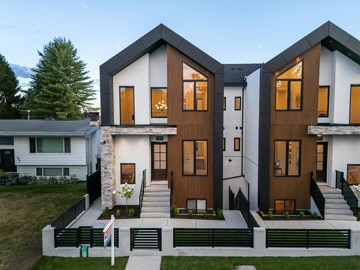 Property Photo: 6210 Curtis Street 2 BC V5B 2A5