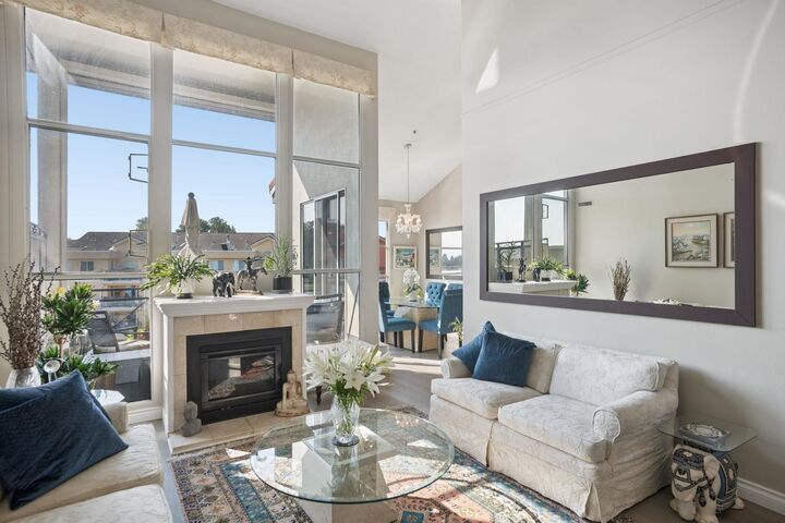 Property Photo:  2 Renaissance Square 401  BC V3M 6K3 