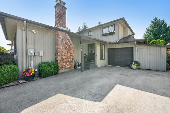 Property Photo: 928 Merritt Street BC V3J 7M1