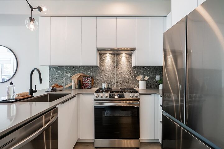 Property Photo: 7936 206 Street 504 BC V2Y 3X8