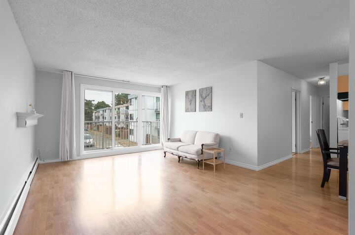 Property Photo: 7240 Lindsay Road 205 BC V7C 3M6