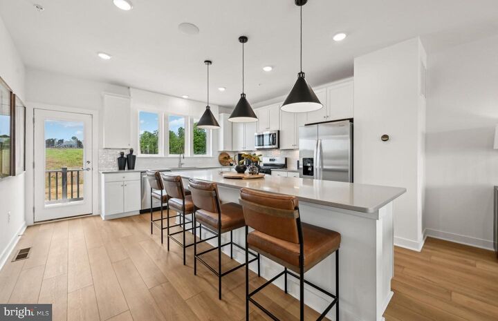 Property Photo:  42613 Black Angus Drive  VA 20148 