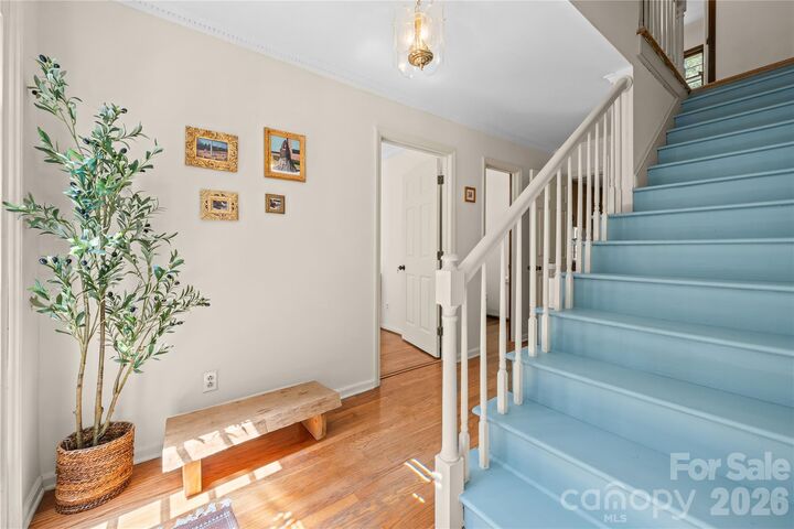 Property Photo:  8800 Glencroft Road  NC 28227 
