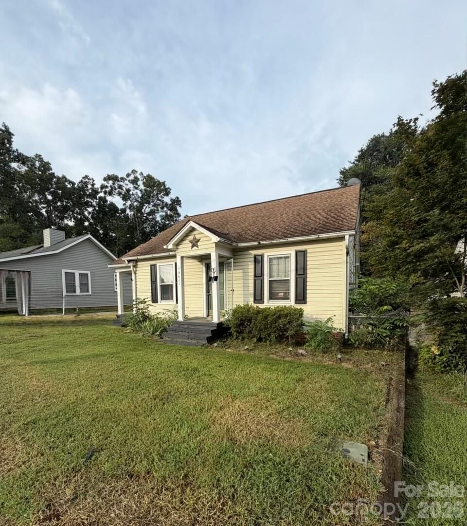 Property Photo: 19641 S Main Street NC 28031