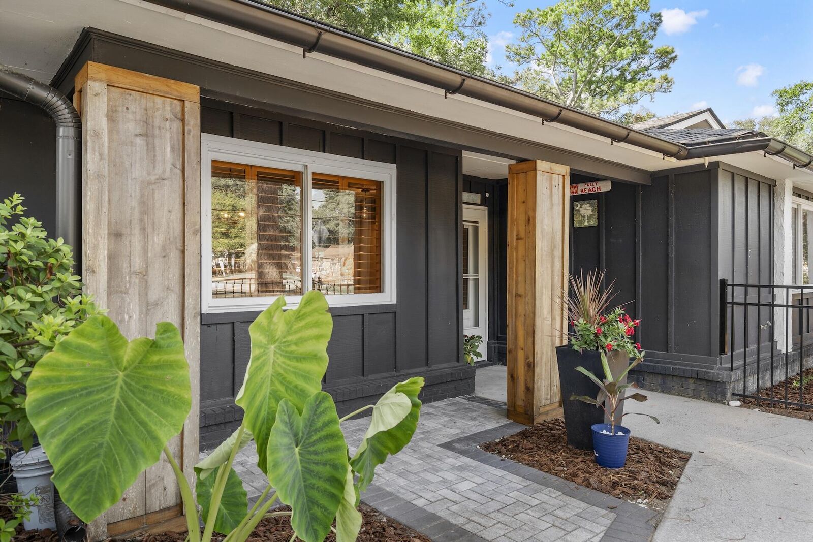 Property Photo:  1317 Fort Johnson Road  SC 29412 