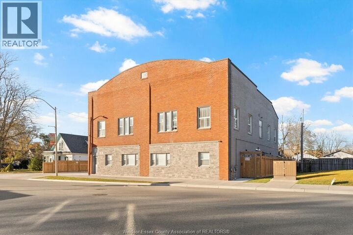 Property Photo:  60 Main Street West 5  ON N9Y 1H3 