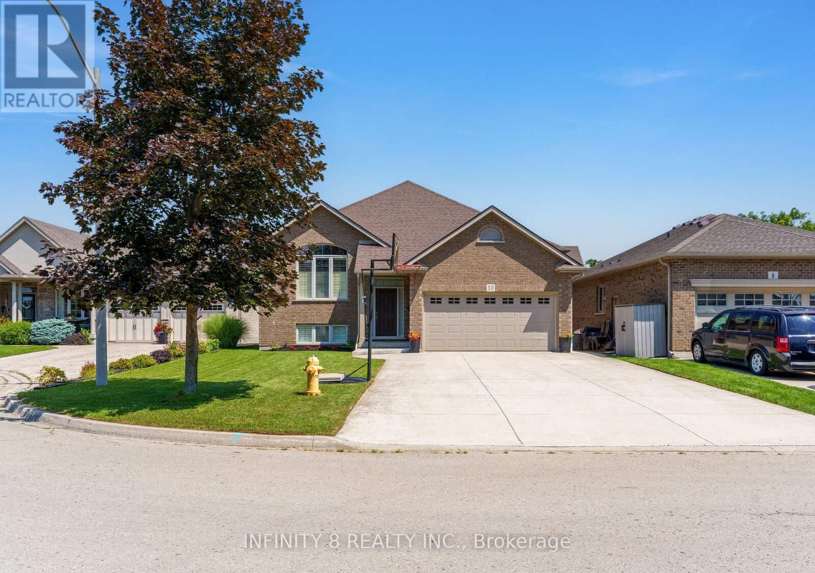 Property Photo:  10 Sapphire Court  ON L2M 0A4 