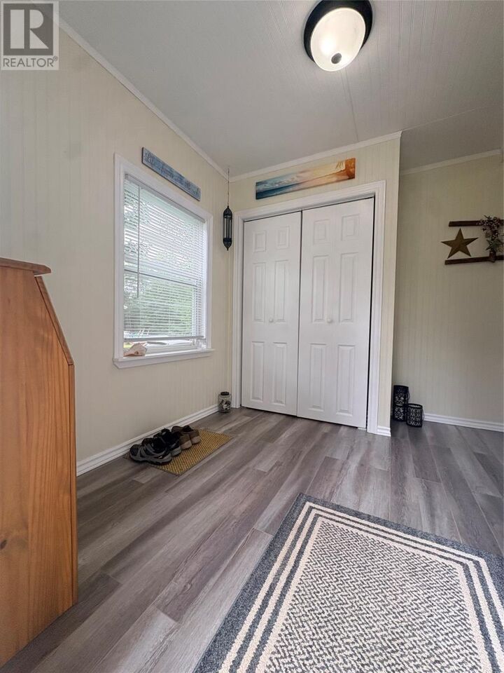Property Photo:  5 Seaview Lane  NL A0G 1L0 