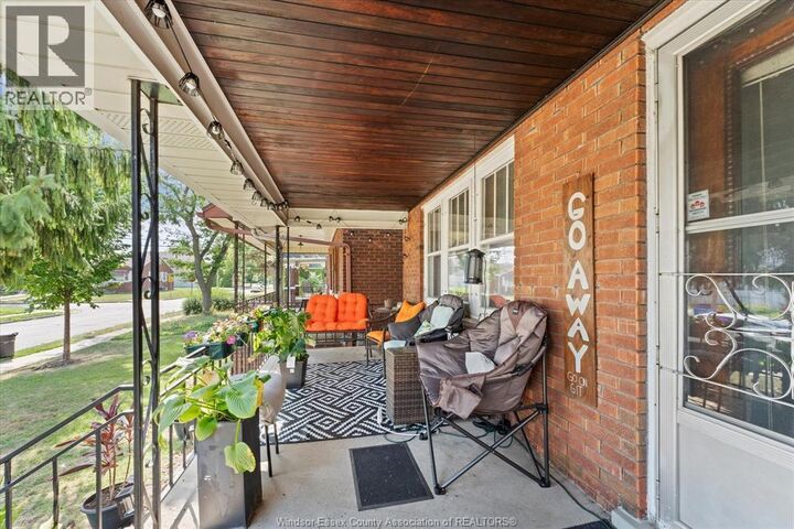 Property Photo: 1481 Benjamin Avenue ON N8X 4N2