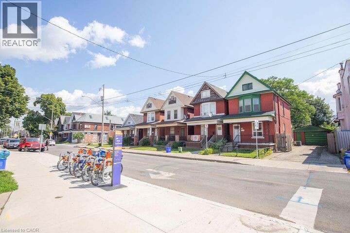 Property Photo:  66 Sherman Avenue North  ON L8L 6M2 