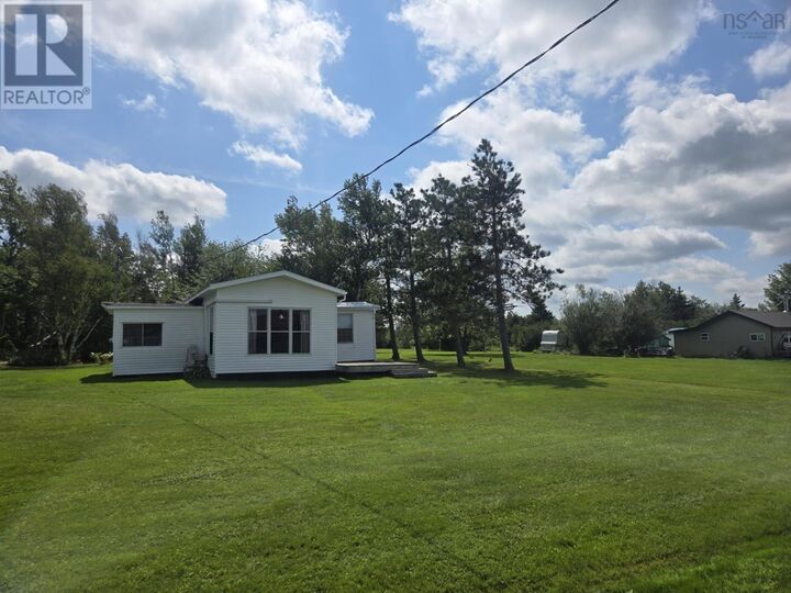 Property Photo: 25 Sunset Drive NS B0K 1V0