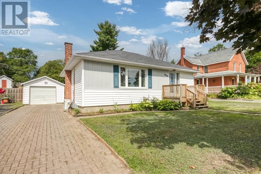 Property Photo: 313 Read Street ON P5E 1E2