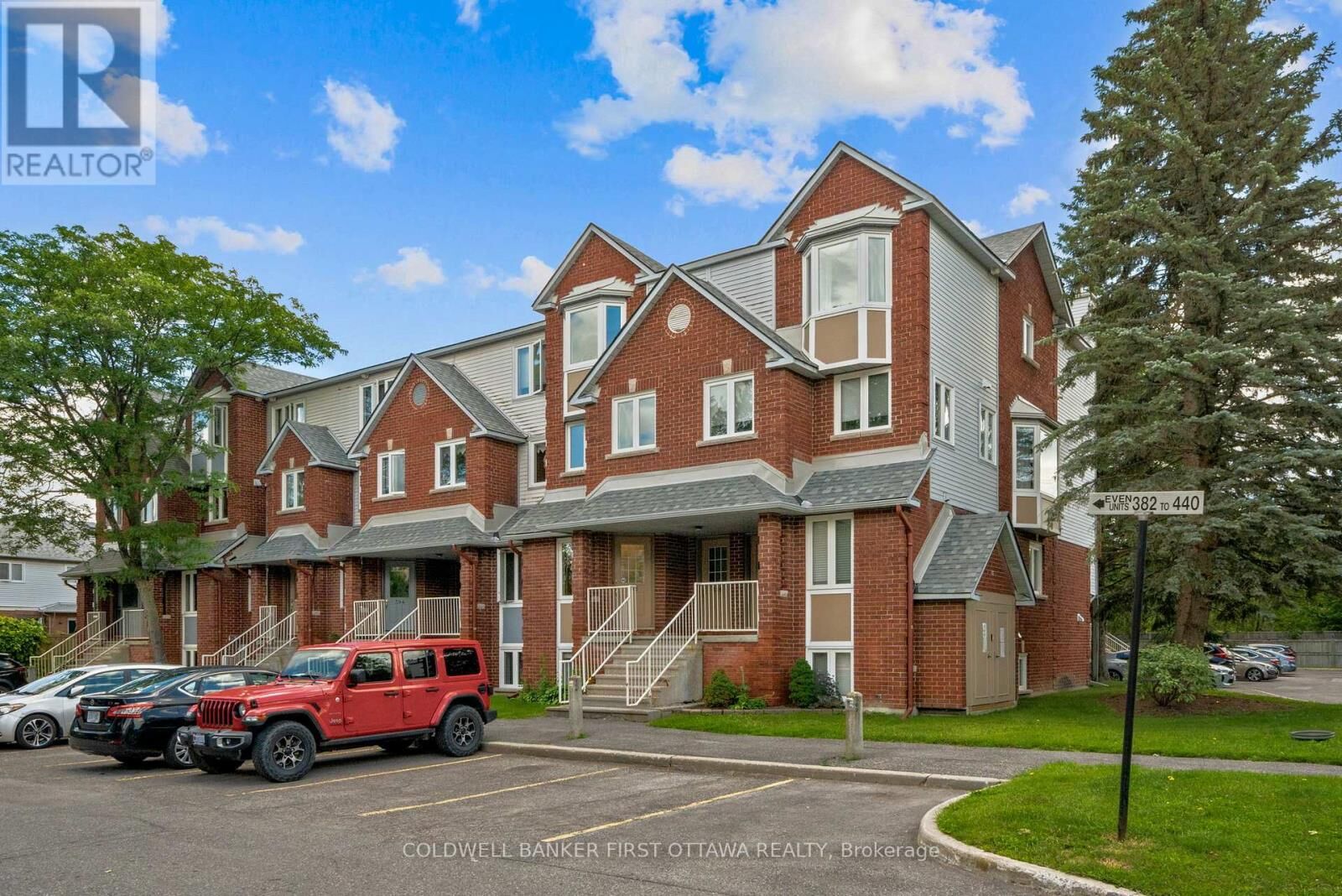 Property Photo: 386 Briston Private ON K1G 5R3