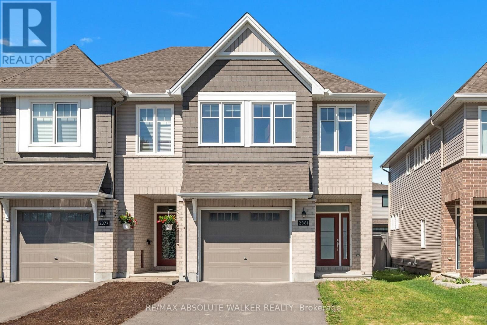Property Photo: 2381 Goldhawk Drive ON K2S 2X4