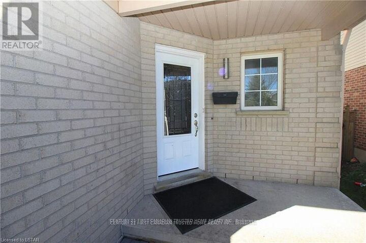 Photo de la propriété:  199 Emerald Road  ON N6B 2V3 