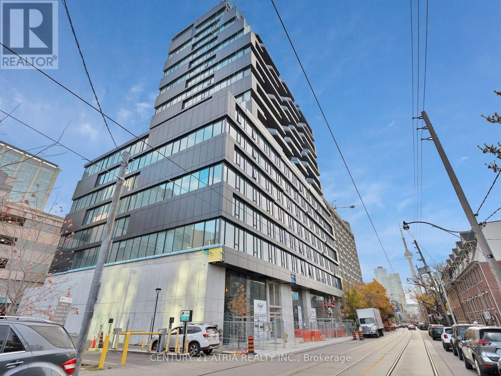Property Photo: 195 McCaul Street 716 ON M5T 1W6