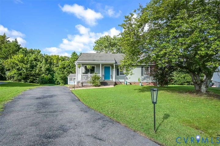 Property Photo:  8420 Shire Court  VA 23111 