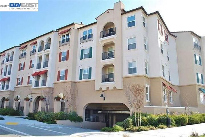 Property Photo: 3420 Finnian Way 104 CA 94568