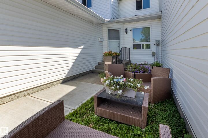 Property Photo: 15 Ritchie Way 16 AB T8A 5T3