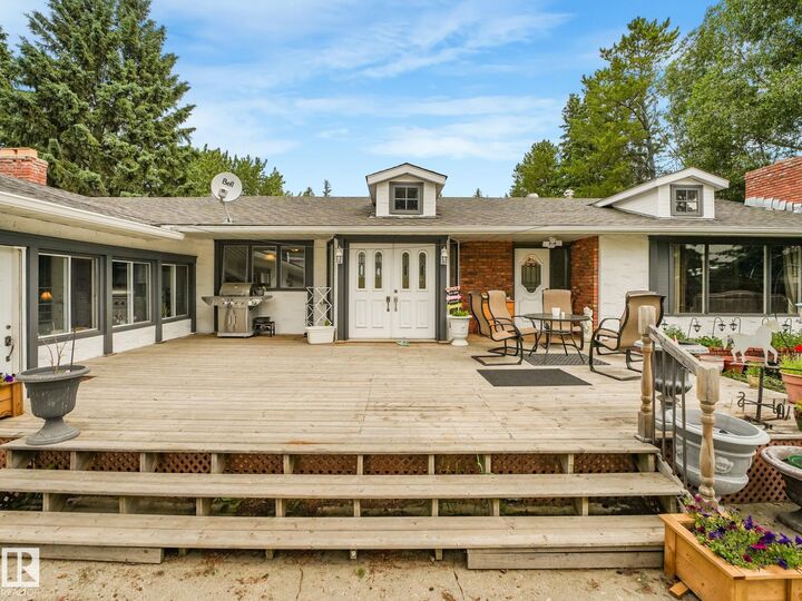 Property Photo: 10912 5 Avenue SW AB T6W 1A2