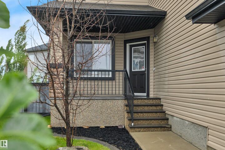 Property Photo:  208 Bridgeport Close  AB T9E 0M2 