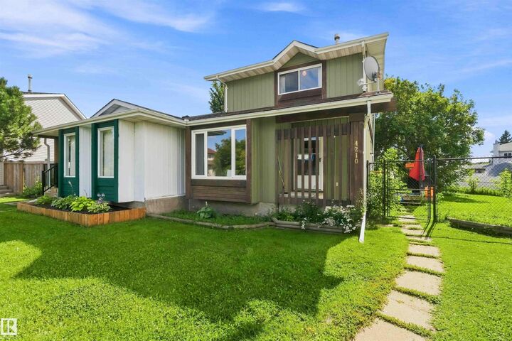 4210 49 Street — photo 1