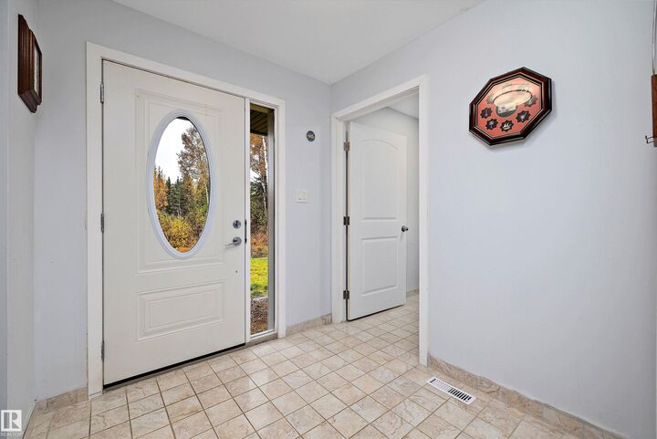 Property Photo:  4129 Twp Road 540  AB T0E 0A1 