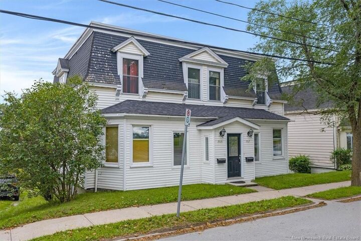 Property Photo:  705-707 Manawagonish Road  NB E2M 3W7 