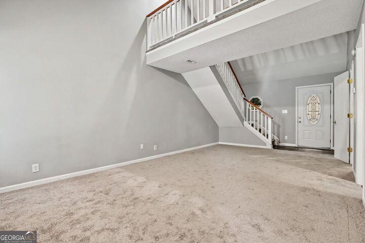 Property Photo:  384 Lakeridge Court  GA 30274 
