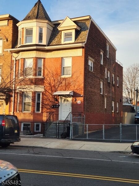 Property Photo:  111 Park Ave  NJ 07104 