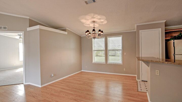 Property Photo:  2516 Loch Lomond Street  TX 77562 