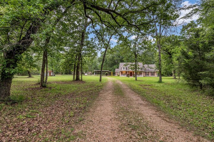 Property Photo: 27527 Tepee Trail TX 77447