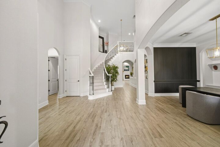 Property Photo: 9606 Stonecross Bend Drive TX 77070