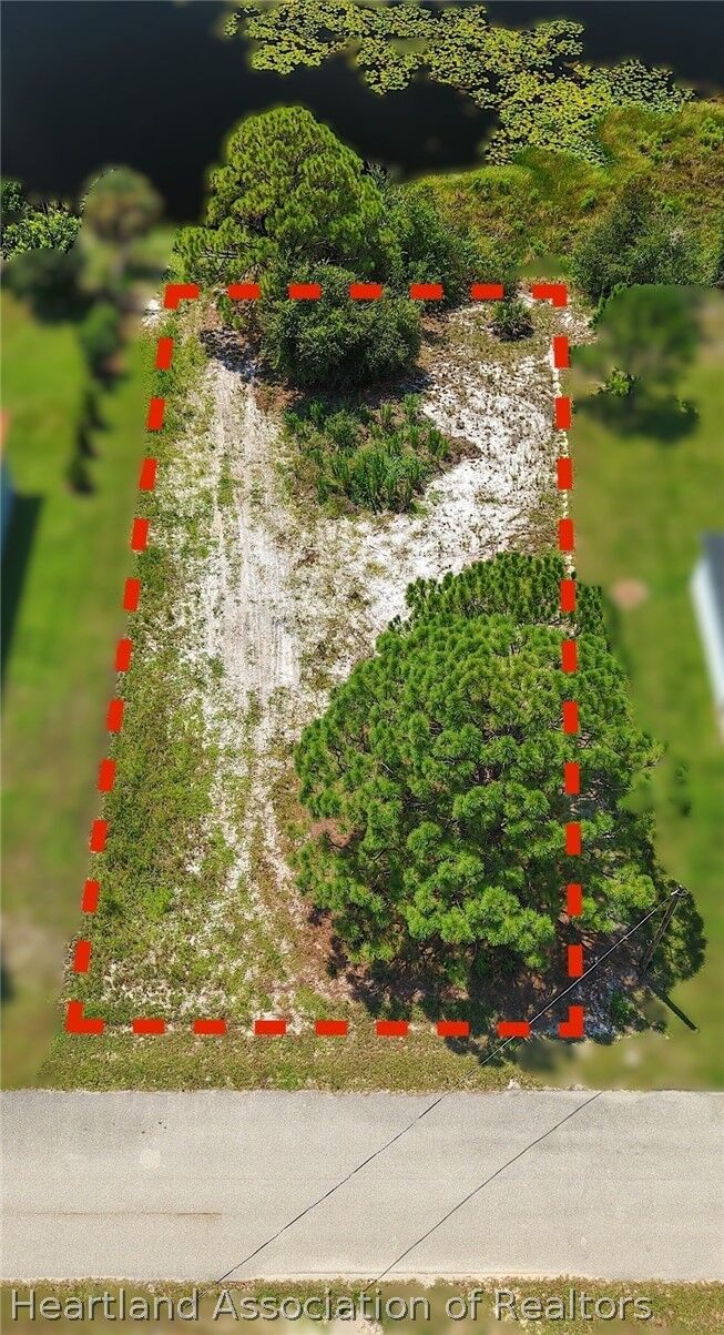 Property Photo: 377 Sunshine Avenue FL 33852