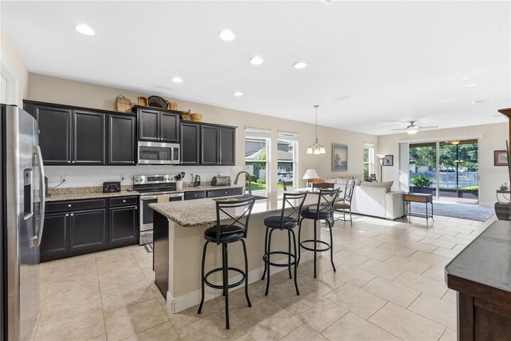 Property Photo: 8711 Eden Cove Drive FL 34787