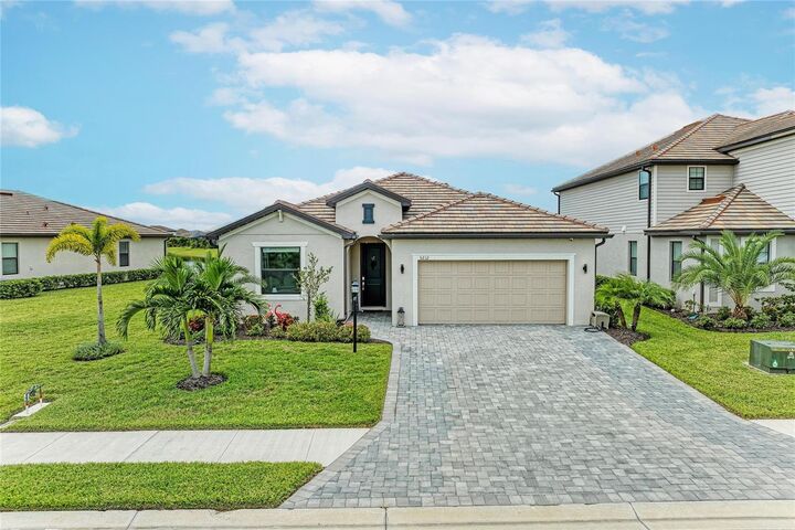 Property Photo:  5212 Blue Crush Street  FL 34211 