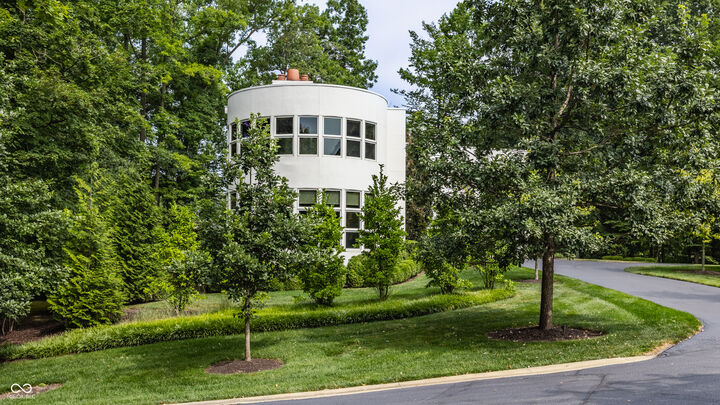 Property Photo: 10565 Spring Mill Road IN 46290