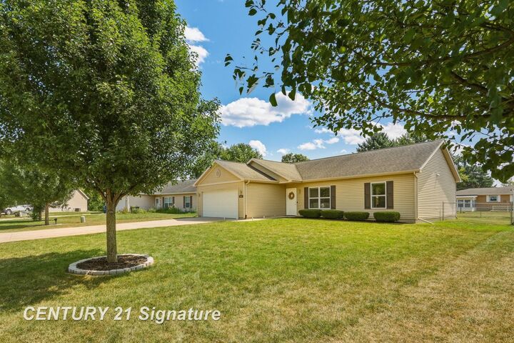 Property Photo: 2187 Moonglow Court MI 48603