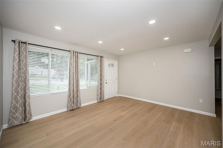 Property Photo: 7706 Genesta Street MO 63123