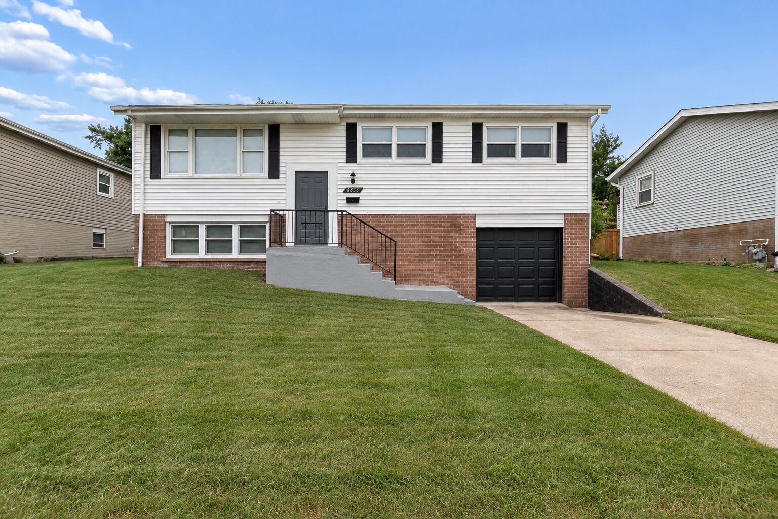Property Photo: 8836 Oakwood Drive IL 60457
