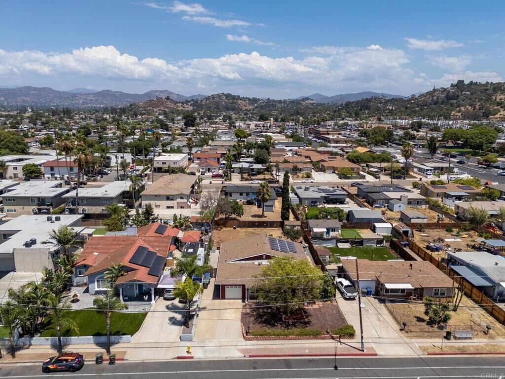 Property Photo: 1045 S Magnolia CA 92020