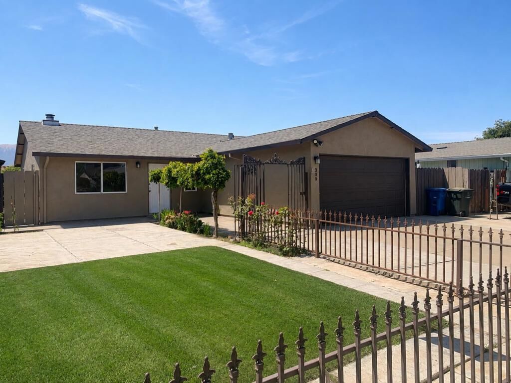 Property Photo: 309 Grace Circle CA 93926