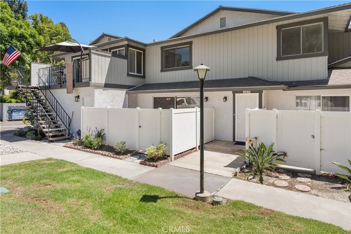Property Photo: 20014 Waverly Glen 55 CA 92886