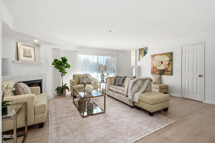 Property Photo:  1033 W Duarte Road A  CA 91007 