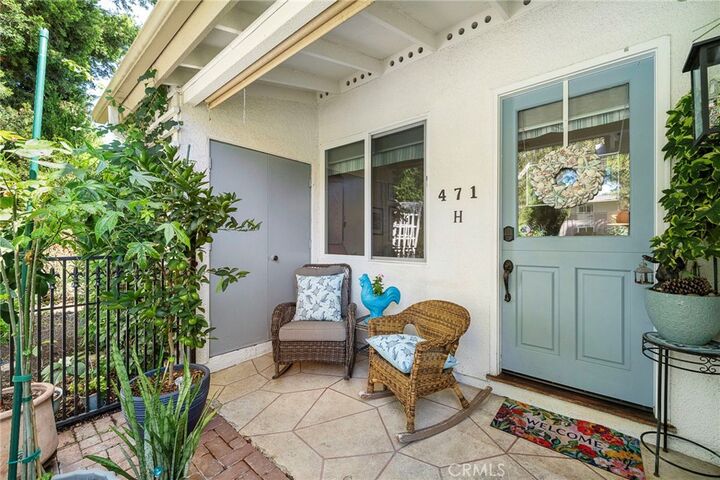 Property Photo:  471 Calle Cadiz H  CA 92637 