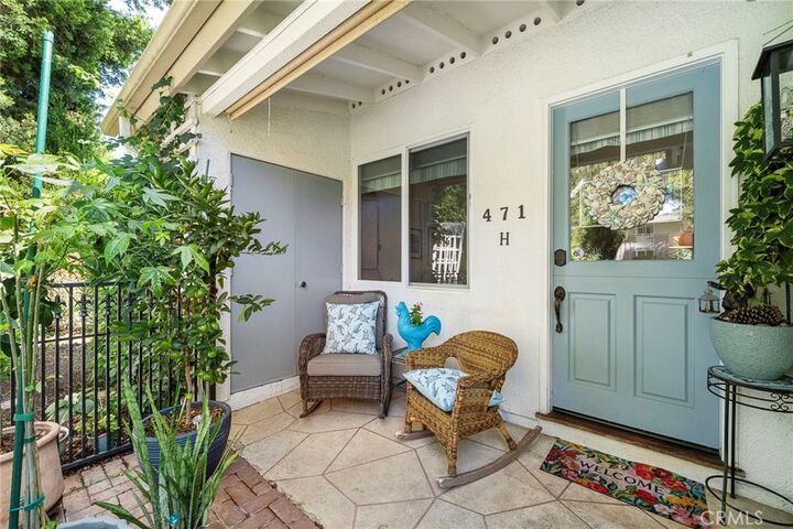 Property Photo:  471 Calle Cadiz H  CA 92637 